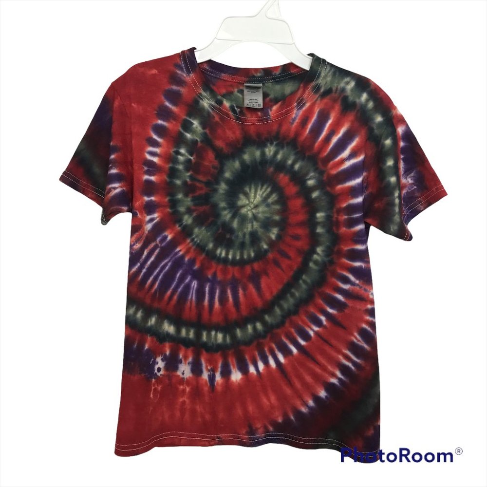 New KIDS Tie-Dye T-Shirt | Olive/Purple/Red | Small